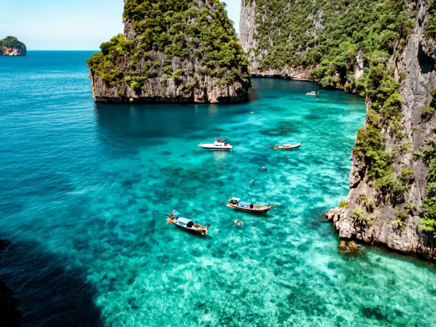 Phi Phi Islands Tours: Maya Bay, Pileh Lagoon & Bamboo Island main