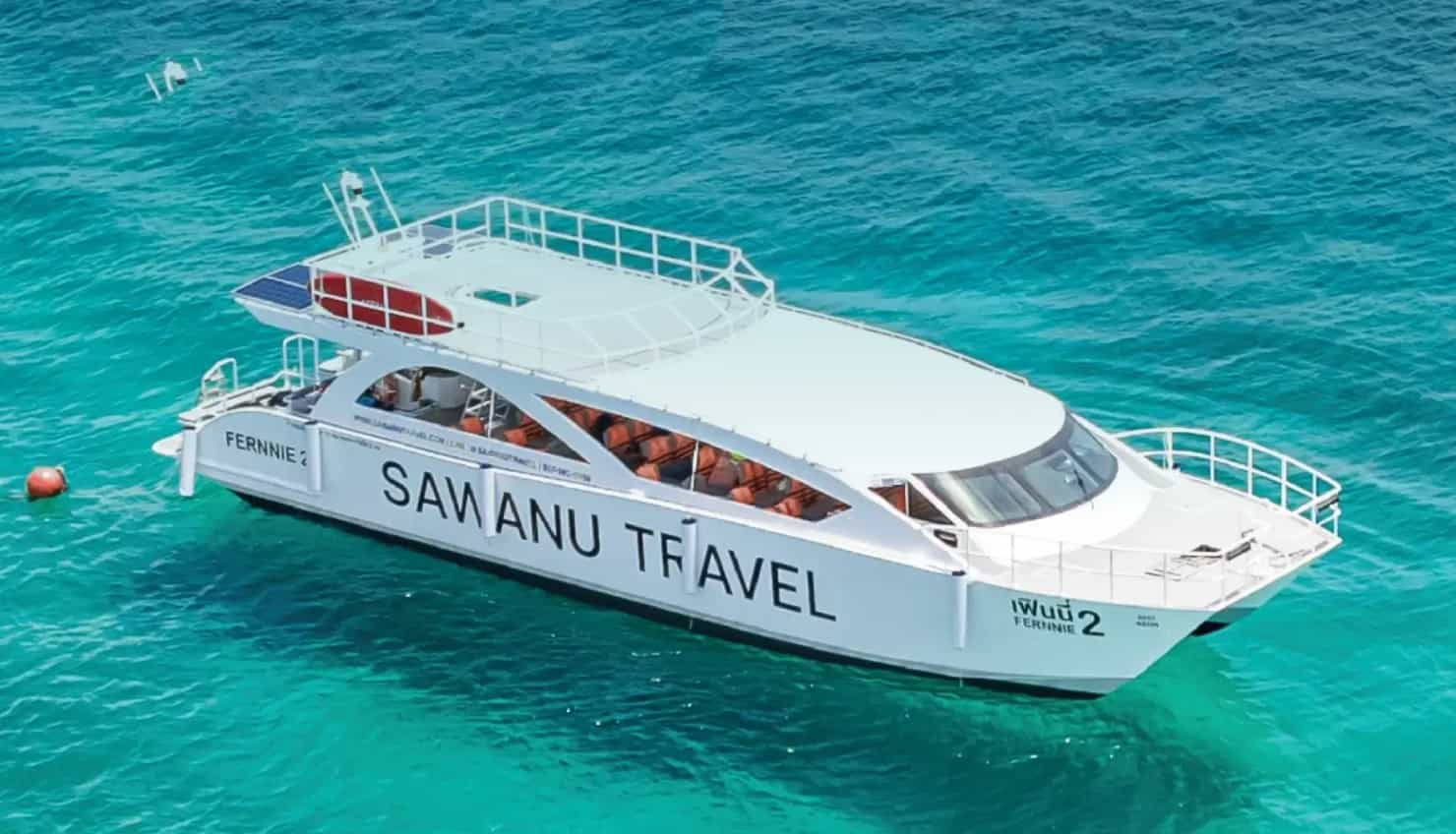 Similan Islands tour on the Sawanu catamaran main