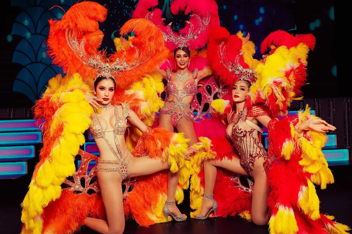 Simon Cabaret Show main