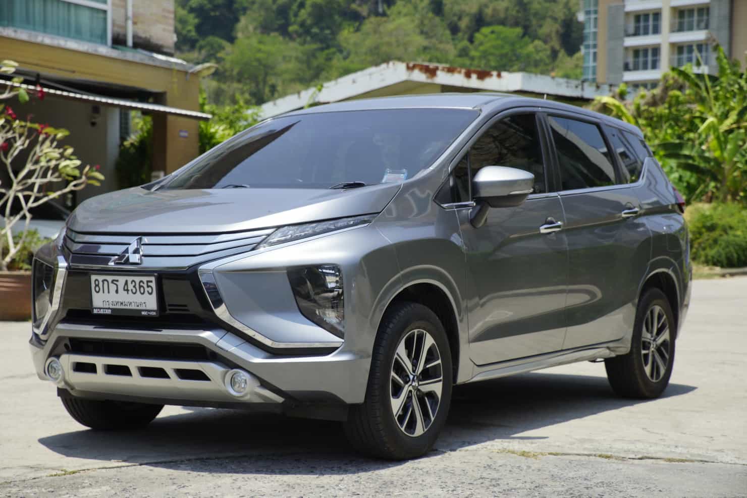 Mitsubishi Xpander main