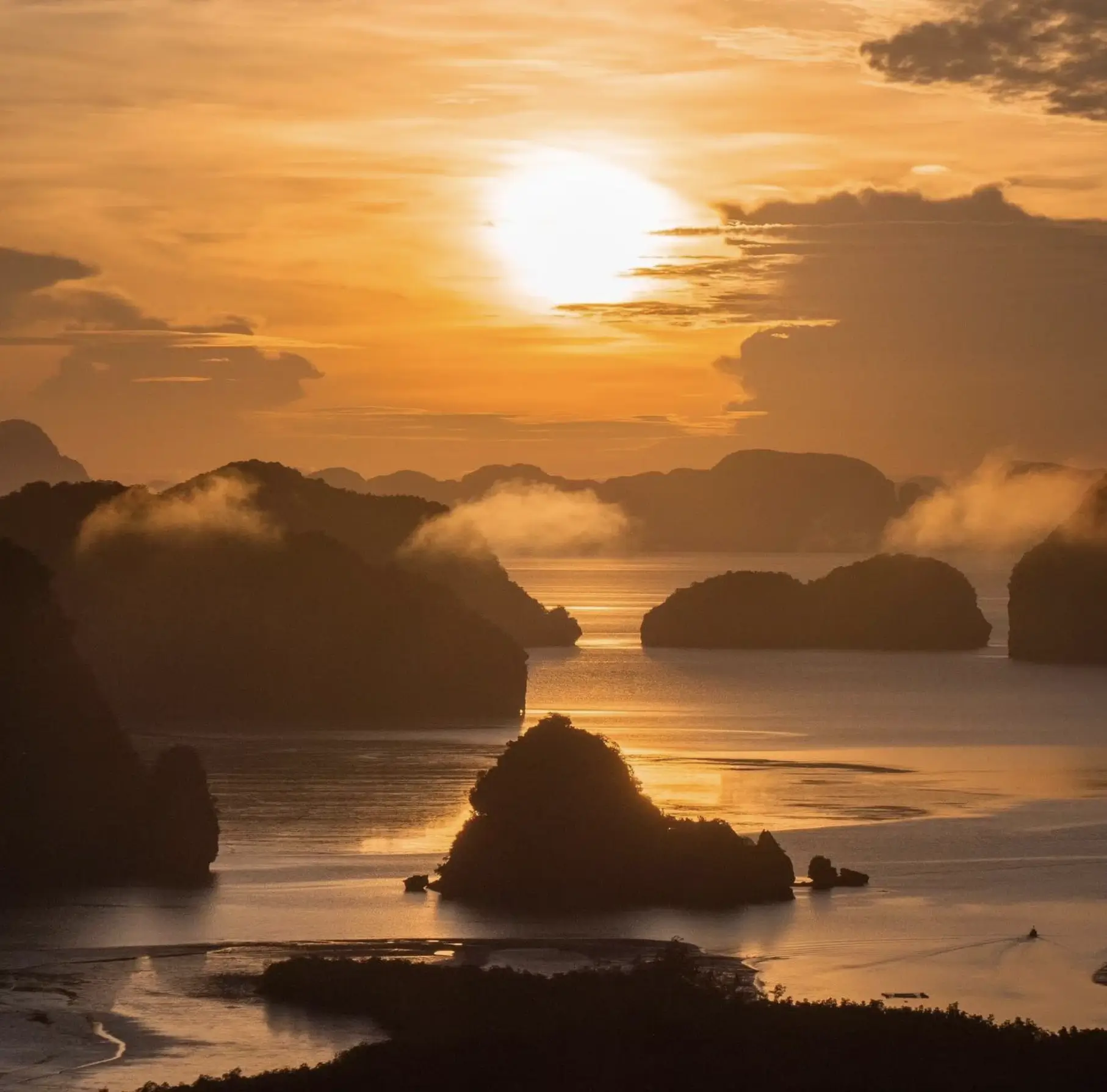 Sunrise Phang Nga Bay Tour — Samet Nangshe & James Bond Island